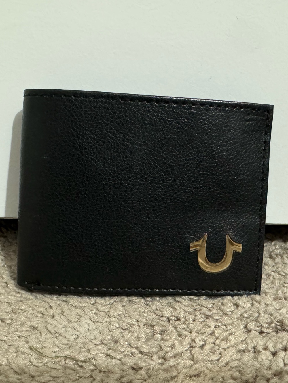 Cool True Religion men's black bi fold Altro logo wallet new